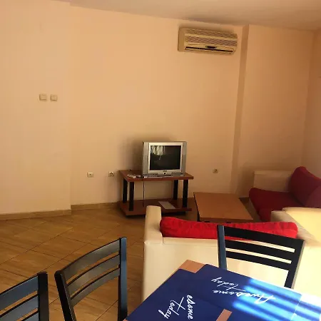 Complex Golden Dreams Sunny Beach