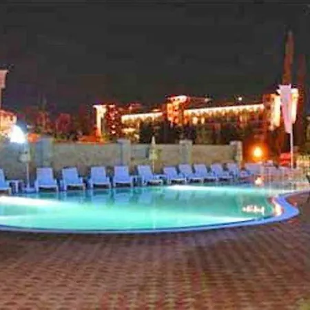 Complex Golden Dreams 3* Sunny Beach