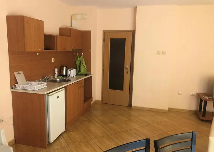 黄金梦大厦酒店 3* 阳光海滩