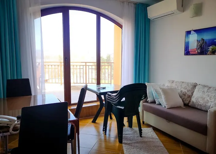 公寓式酒店 黄金梦大厦酒店 3*