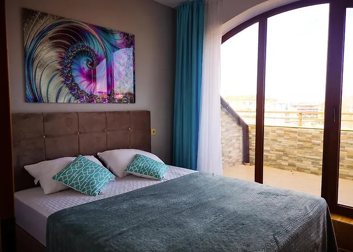 Complex Golden Dreams