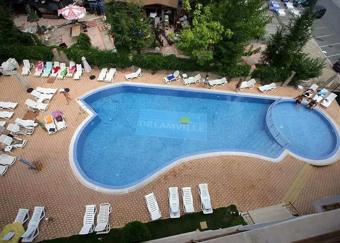 Complex Golden Dreams מלון דירות