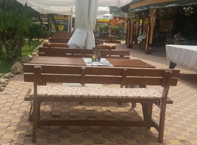 מלון דירות Complex Golden Dreams