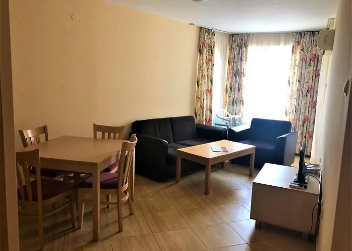 Complex Golden Dreams Aparthotel Sunny Beach