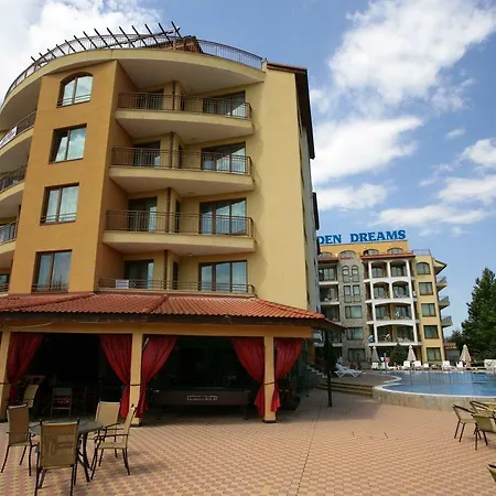 Lägenhetshotell Complex Golden Dreams